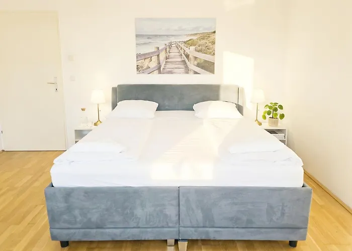 Appartement Near Wiener Stadthalle - Cozy 1br With Wifi & Tv